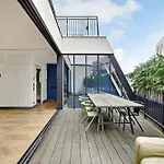 Villa Bastille With Services By Pick A Flat
