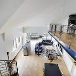 Villa Bastille With Services By Pick A Flat